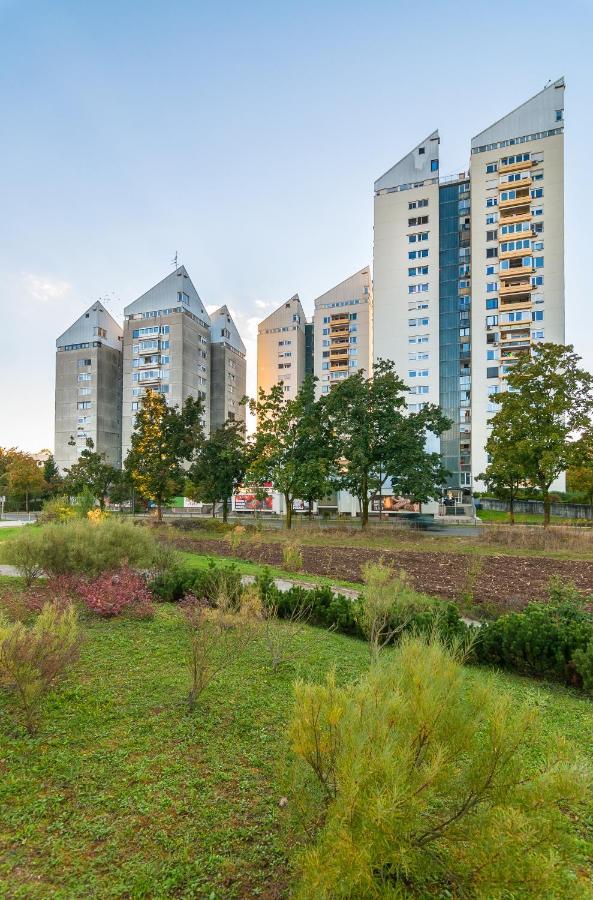 E&E Apartments 4* Arena Stozice Ljubljana Exterior photo